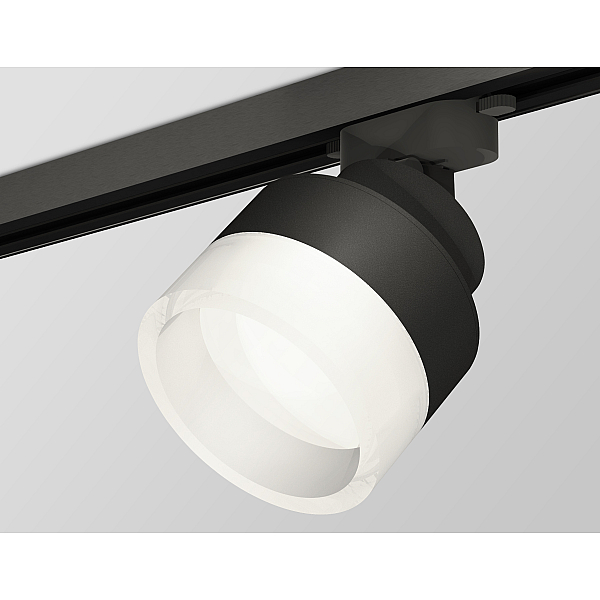 Трековый светильник Ambrella Light Track System XT8102020 (A2526, A2106, C8102, N8401)