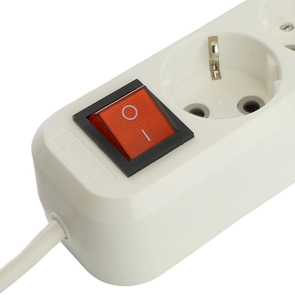 Удлинитель 3-местный с/з с выключ. Stekker HM071-31-02 3x1мм2, 2м, 250В, 16А, 1USB+2C, 2.4A Home, белый 50136