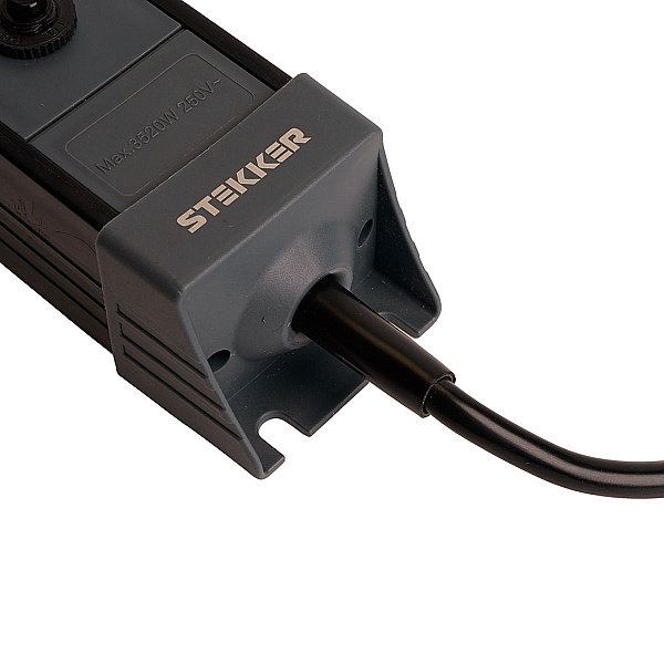 Сетевой фильтр 6-местный с/з Stekker 3x1мм2, 3 м, 250В, 16А Techno, HM22-61-03, черный 50160