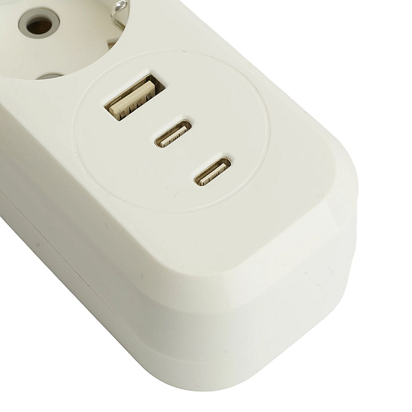 Удлинитель 3-местный с/з с выключ. Stekker HM071-31-02 3x1мм2, 2м, 250В, 16А, 1USB+2C, 2.4A Home, белый 50136