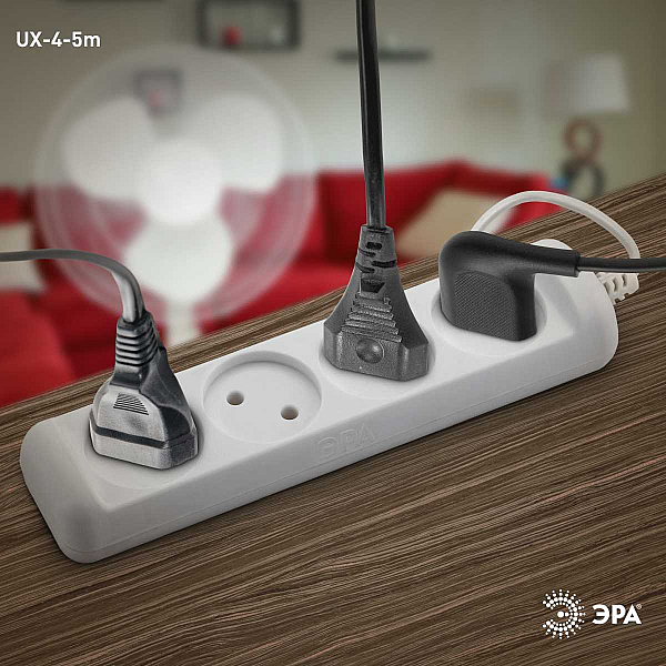 Удлинитель электрический ЭРА UX-4-5m без заземления 4 розетки 5м ШВВП 2x0,75мм2 6А белый Б0038561