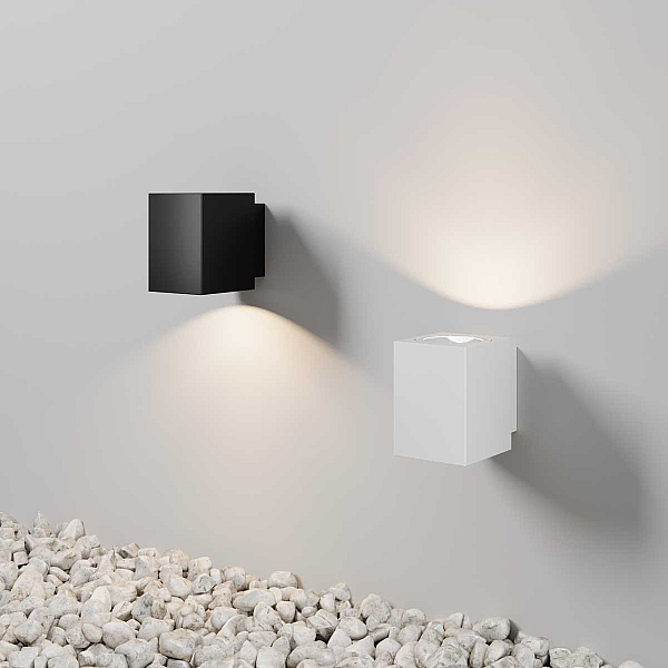 Уличный настенный светильник Maytoni Outdoor Block O507WL-L5W3K