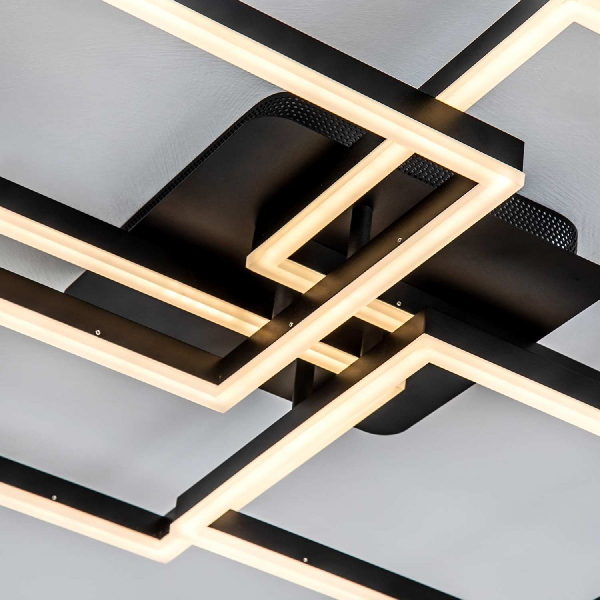 Потолочная люстра LED4U L11050-4 BK Потолочная люстра LED4U L11050-4 BK