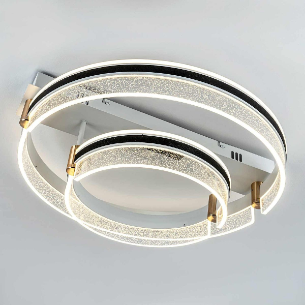 Потолочная люстра LED4U L1057-530 WH Потолочная люстра LED4U L1057-530 WH