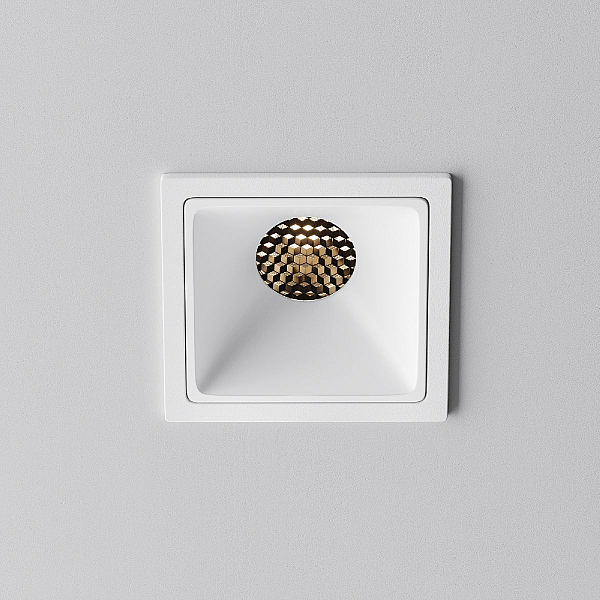Встраиваемый светильник Maytoni Technical Alfa LED DL043-01-10W3K-SQ-W-1