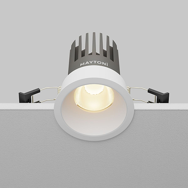 Встраиваемый светильник Maytoni Technical Downlight Dip DL117-15W-3K-W