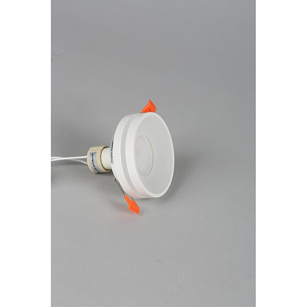 Встраиваемый потолочный светильник Omnilux Napoli OML-102709-01
