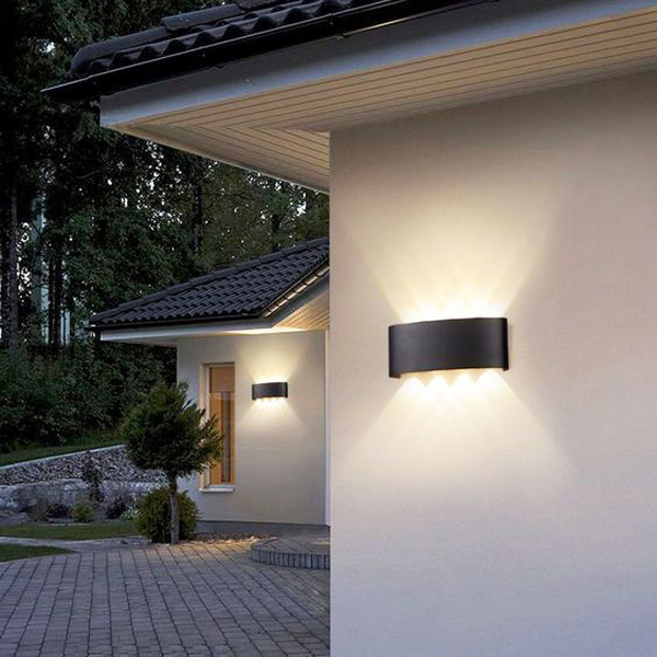 Уличный настенный светодиодный светильник Reluce 86834-9.2-008KT LED8*1W BK Уличный настенный светодиодный светильник Reluce 86834-9.2-008KT LED8*1W BK