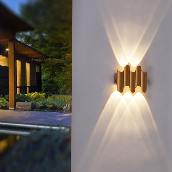 Уличный настенный светодиодный светильник Reluce 86851-9.2-005KT LED5W GOLD Уличный настенный светодиодный светильник Reluce 86851-9.2-005KT LED5W GOLD