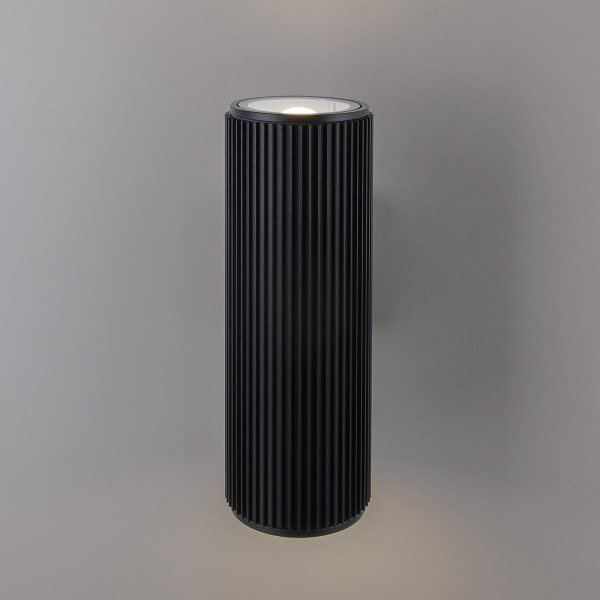 Уличный настенный светильник Elektrostandard 1403 Techno a033490 Уличный настенный светильник Elektrostandard 1403 Techno a033490