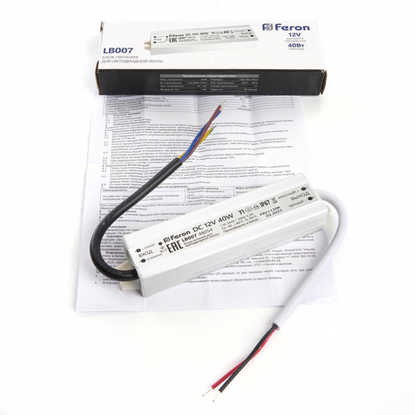 Блок питания для светодиодной ленты Feron LB007 12V 40W IP67 3,3A 48054 Блок питания для светодиодной ленты Feron LB007 12V 40W IP67 3,3A 48054