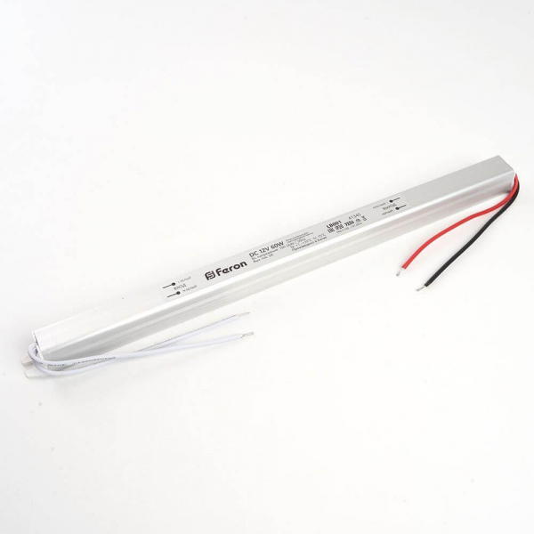 Блок питания для светодиодной ленты Feron LB001 12V 72W IP20 6A 48015 Блок питания для светодиодной ленты Feron LB001 12V 72W IP20 6A 48015