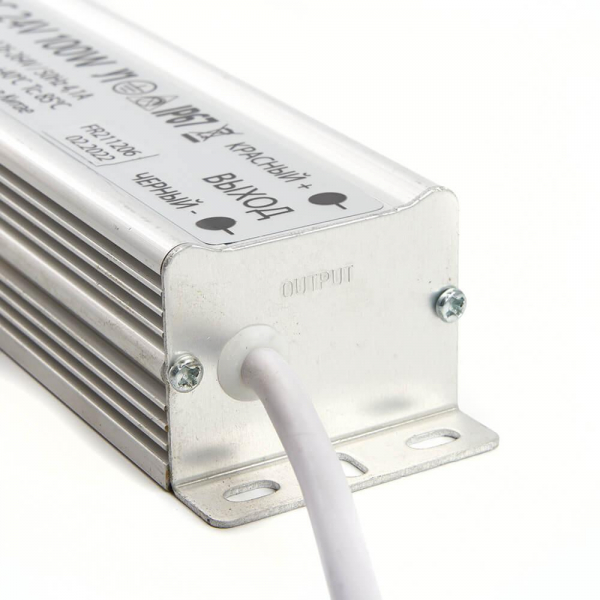 Блок питания для светодиодной ленты Feron LB007 12V 100W IP67 4,1A 48059 Блок питания для светодиодной ленты Feron LB007 12V 100W IP67 4,1A 48059