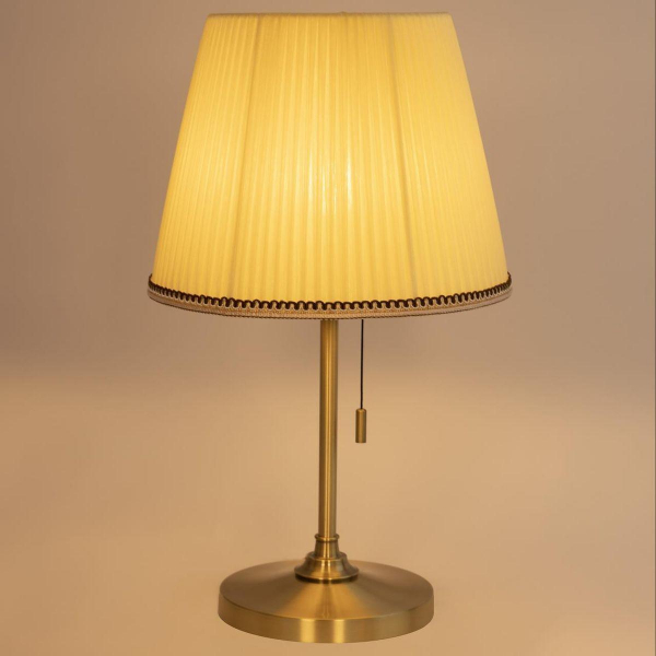 Настольная лампа Citilux Линц CL402733 Настольная лампа Citilux Линц CL402733