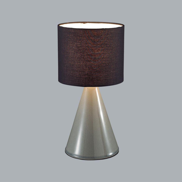 Настольная лампа Lumion Moderni Segi 8132/1Т Настольная лампа Lumion Moderni Segi 8132/1Т