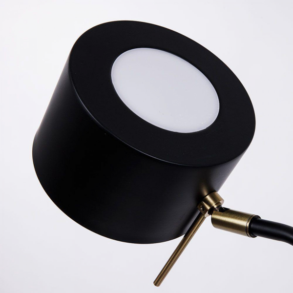 Настольная лампа Arte Lamp Sebastian A7051LT-1BK Настольная лампа Arte Lamp Sebastian A7051LT-1BK