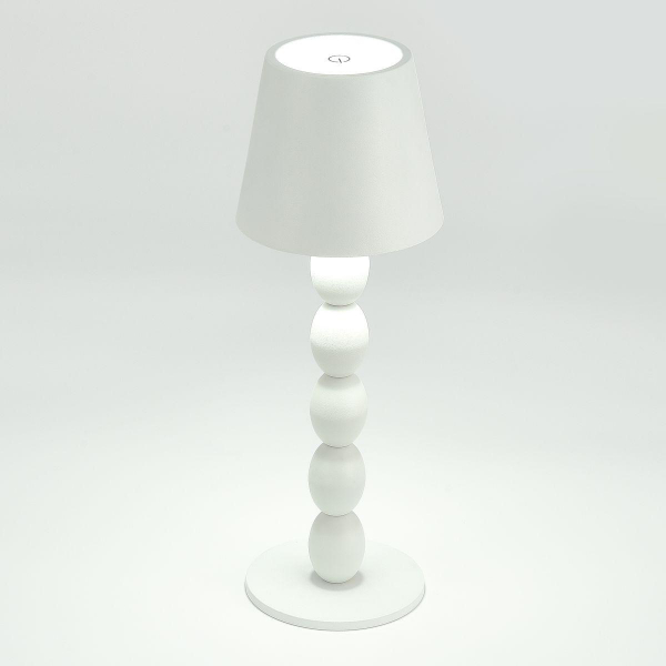 Настольная лампа ST Luce Ease SL1011.504.01 Настольная лампа ST Luce Ease SL1011.504.01