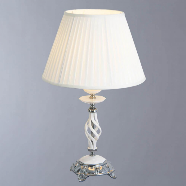 Настольная лампа Divinare 8825/03 TL-1 Настольная лампа Divinare 8825/03 TL-1