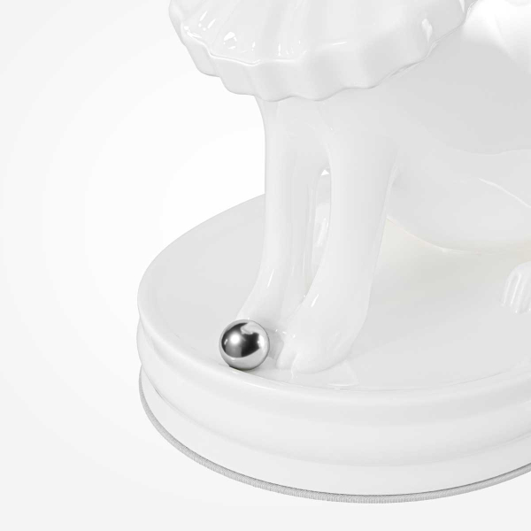 Настольная лампа Maytoni MOD477TL-L5W3K