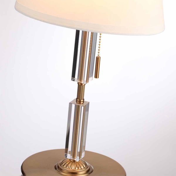 Настольная лампа Odeon Light Modern London 4894/1T Настольная лампа Odeon Light Modern London 4894/1T