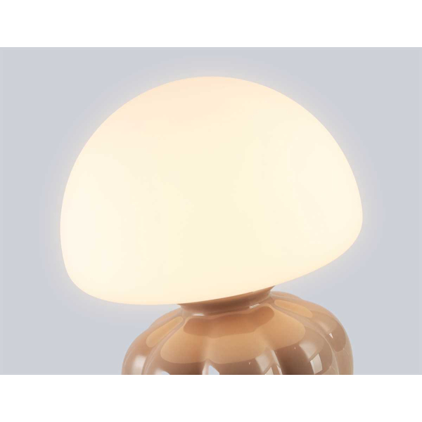 Настольная лампа Ambrella Light HIGH LIGHT LH53247