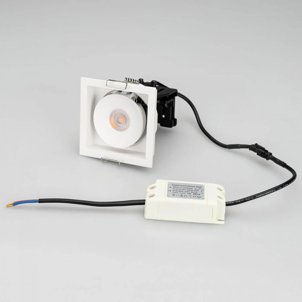 Встраиваемый светодиодный светильник Arlight CL-Simple-S80x80-9W Day4000 028148 Встраиваемый светодиодный светильник Arlight CL-Simple-S80x80-9W Day4000 028148