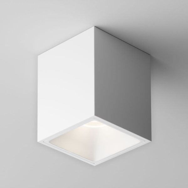Декоративная рамка-отражатель Maytoni Technical Downlight Alfa LED Ring8-10W-SQ-W Декоративная рамка-отражатель Maytoni Technical Downlight Alfa LED Ring8-10W-SQ-W