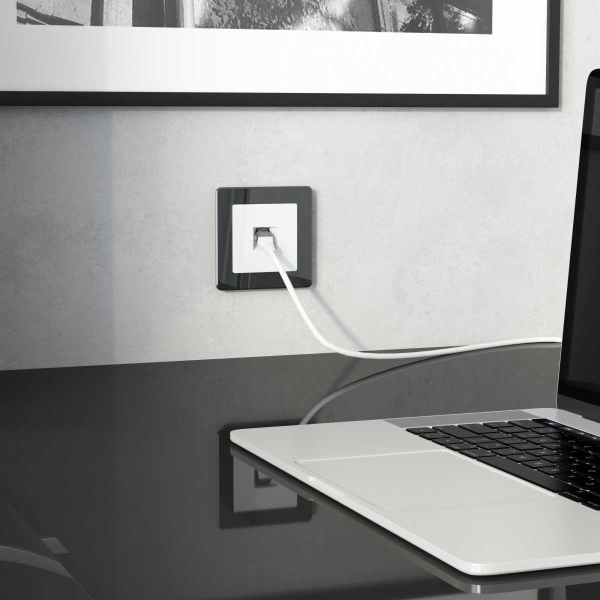 Розетка Ethernet RJ-45 cat. 6A экранированная (белый) W5120101/ a069683