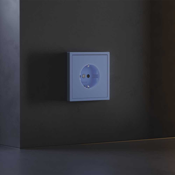 Накладка для розетки с заземлением и защитными шторками, S70 (деним) Voltum VLS000715