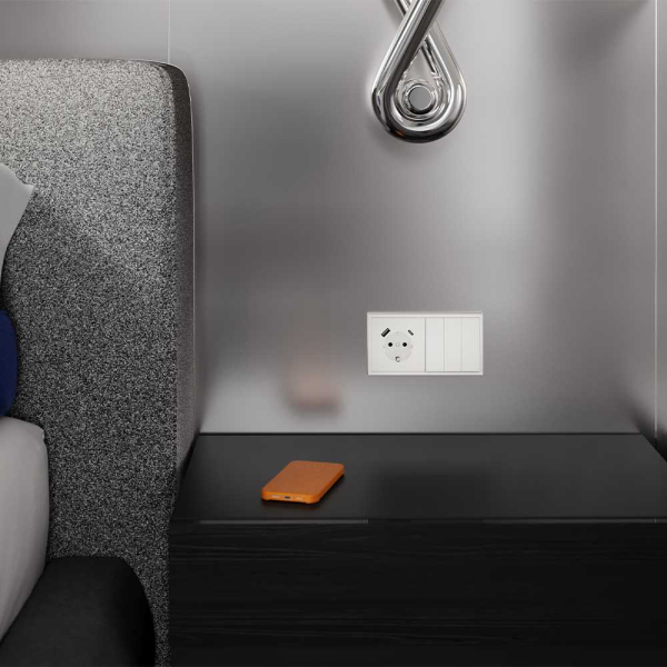 Накладка для розетки с заземлением и защитными шторками, с USB A+C, S70 (хлопок) Voltum VLS001013