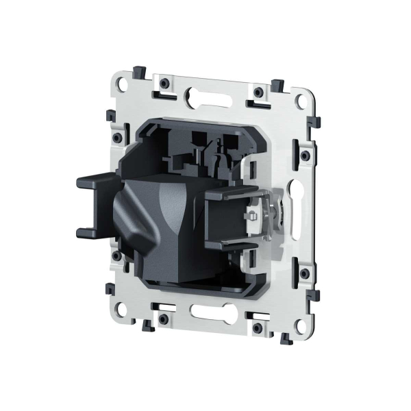 Механизм компьютерной розетки RJ-45 (8P8C) CAT6A экранированной с автоматической защитной шторкой QUANT VM185