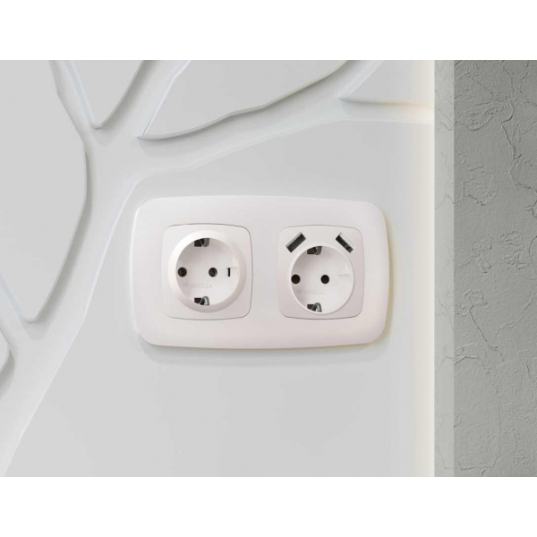 Лицевая панель розетки AMBRELLA VOLT OP2060