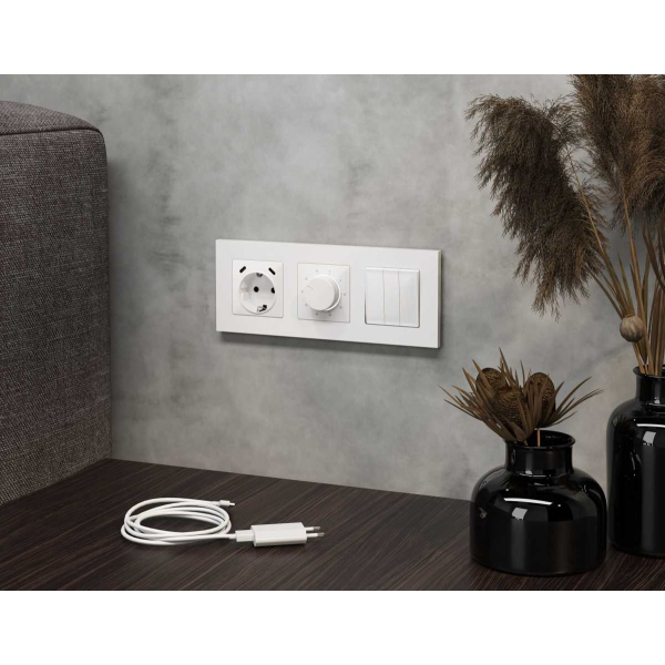 Лицевая панель ALFA (Белый глянец) для терморегулятора теплого пола QUANT AP1057