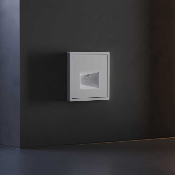 Накладка для розетки компьютерной RJ45 кат.6, S70 (серый) Voltum VLS001316