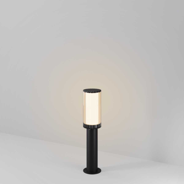 Ландшафтный светильник Maytoni Outdoor O502FL-01B