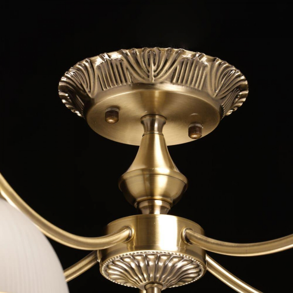 Потолочная люстра MW-Light Олимп 8 318015605 Потолочная люстра MW-Light Олимп 8 318015605