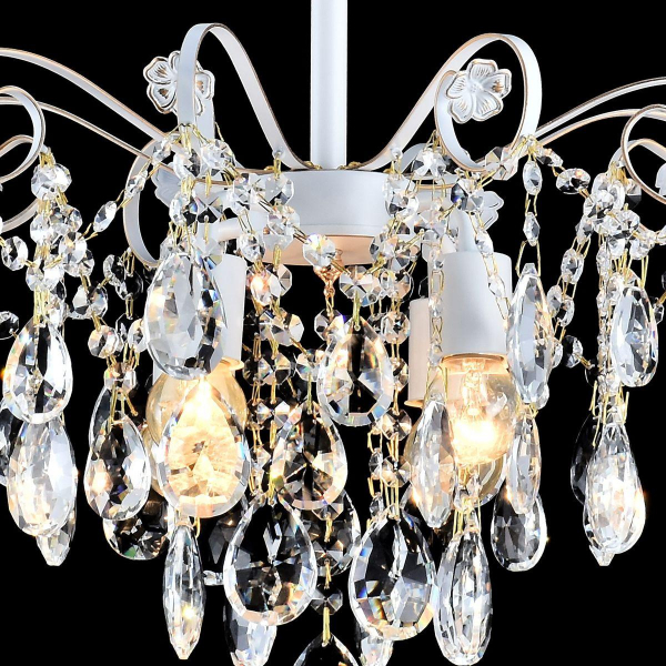 Потолочная люстра Reluce 04055-0.3-04 WH+GOLD PN Потолочная люстра Reluce 04055-0.3-04 WH+GOLD PN