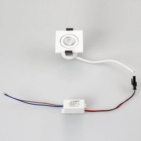 Мебельный светодиодный светильник Arlight LTM-S50x50WH 5W Warm White 25deg 020759 Мебельный светодиодный светильник Arlight LTM-S50x50WH 5W Warm White 25deg 020759