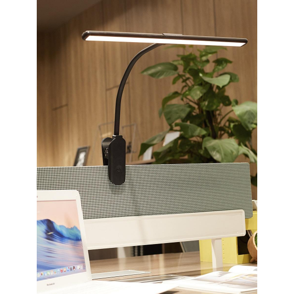 Настольная светодиодная лампа на прищепке Lucia Flex Accu Clip L555 4606400512820