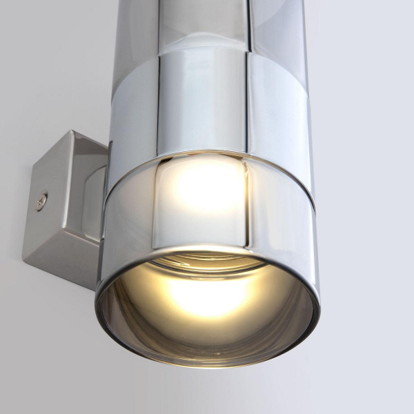 Настенный светодиодный светильник Eurosvet Watford 40021/1 LED хром/дымчатый Настенный светодиодный светильник Eurosvet Watford 40021/1 LED хром/дымчатый