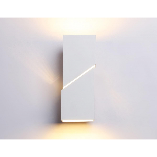 Настенный светильник Ambrella light Wallers Wall FW2474 Настенный светильник Ambrella light Wallers Wall FW2474