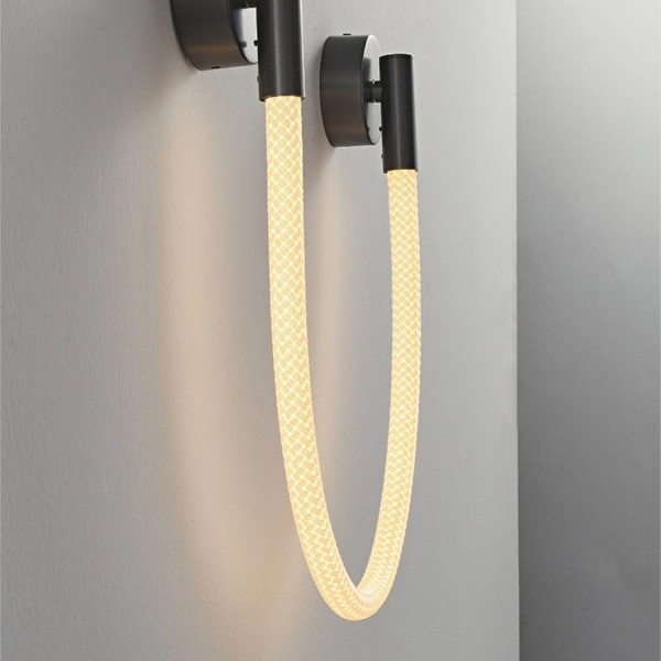 Настенный светильник Lightera Tura LE103W-93BA STEEL Настенный светильник Lightera Tura LE103W-93BA STEEL