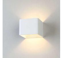 Настенный светодиодный светильник Elektrostandard Coneto Led белый MRL Led 1060 a040452