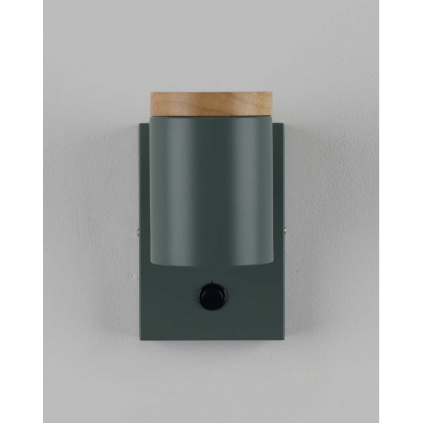 Светильник настенный Moderli Asheswood V11294-1W Светильник настенный Moderli Asheswood V11294-1W