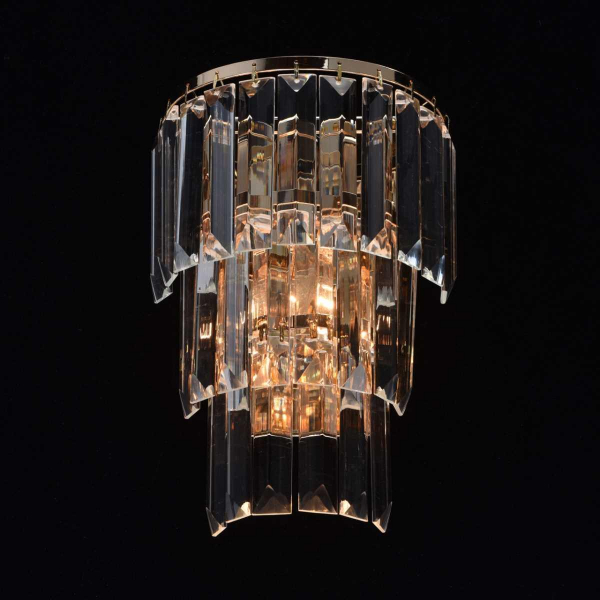 Настенный светильник MW-Light Аделард 642022701 Настенный светильник MW-Light Аделард 642022701