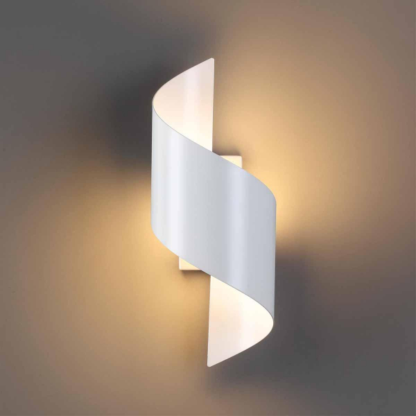 Настенный светодиодный светильник Odeon Light Hightech Boccolo 3543/5LW Настенный светодиодный светильник Odeon Light Hightech Boccolo 3543/5LW