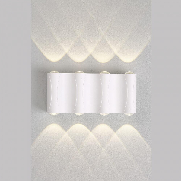 Настенный светодиодный светильник Crystal Lux CLT 022W4 WH 4000K Настенный светодиодный светильник Crystal Lux CLT 022W4 WH 4000K
