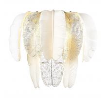 Настенный светильник Wertmark Alexia WE125.03.301