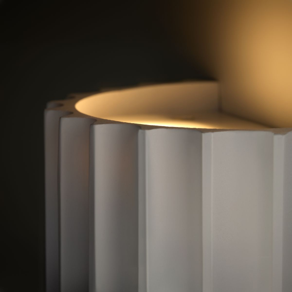 Настенный светодиодный светильник Freya Slot FR5437WL-L7W