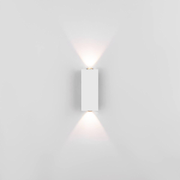 Настенный светодиодный светильник Elektrostandard Petite LED 40110/LED белый a056594 Настенный светодиодный светильник Elektrostandard Petite LED 40110/LED белый a056594